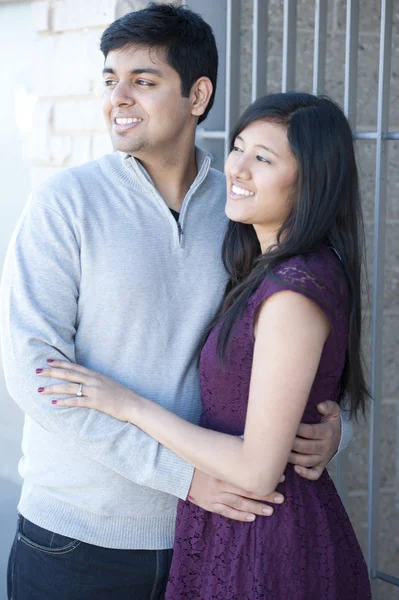 Young Happy Indian Couple — Stock Photo, Image