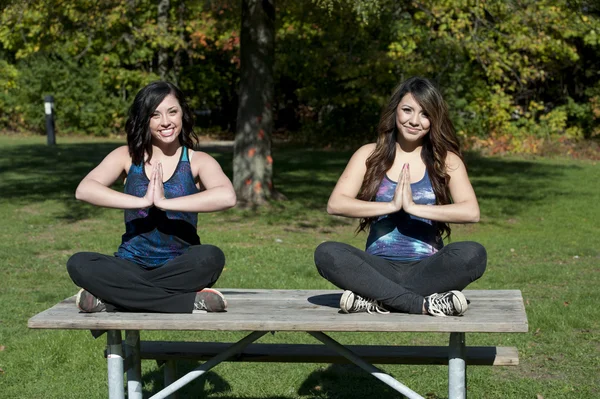 Dhyana yogaställning — Stockfoto