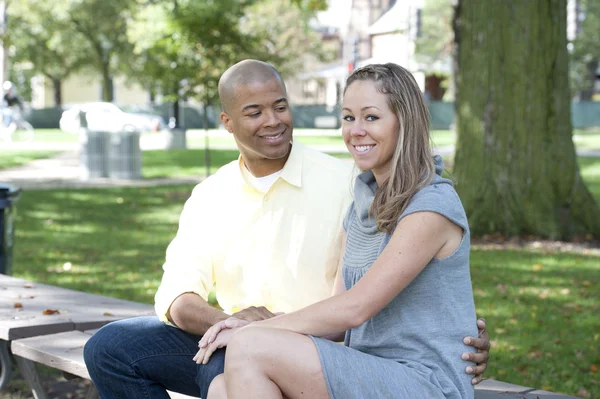 Happy Young Interracial Couple — Stock Photo, Image