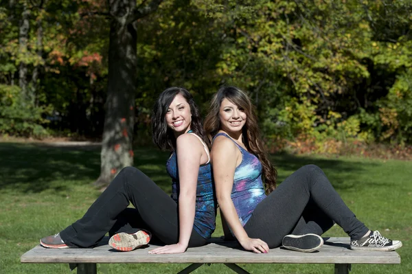 Happy Girls Posing — Stock Photo, Image