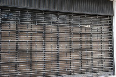 Güvenlik garaj kapısı