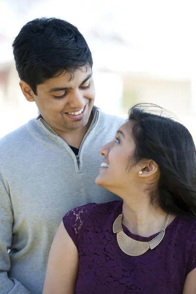 Young Happy Indian Couple — Stock Photo, Image