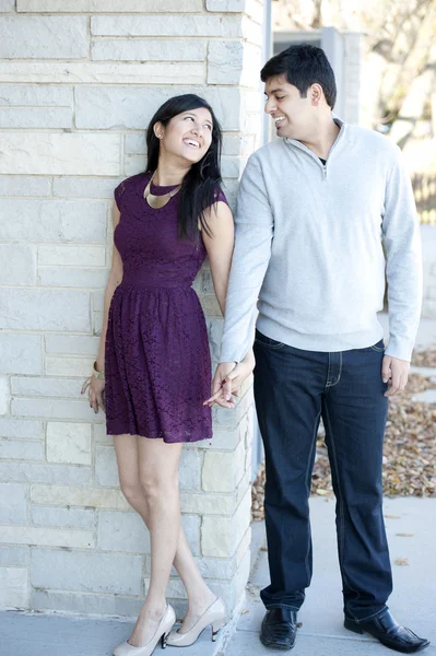 Young Happy Indian Couple — Stock Photo, Image