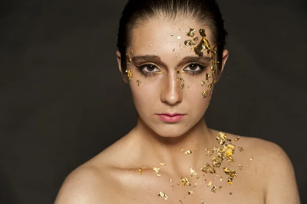 Gold Make-up Flocken — Stockfoto