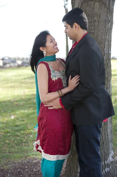 Young Happy Indian Couple — Stock Photo, Image