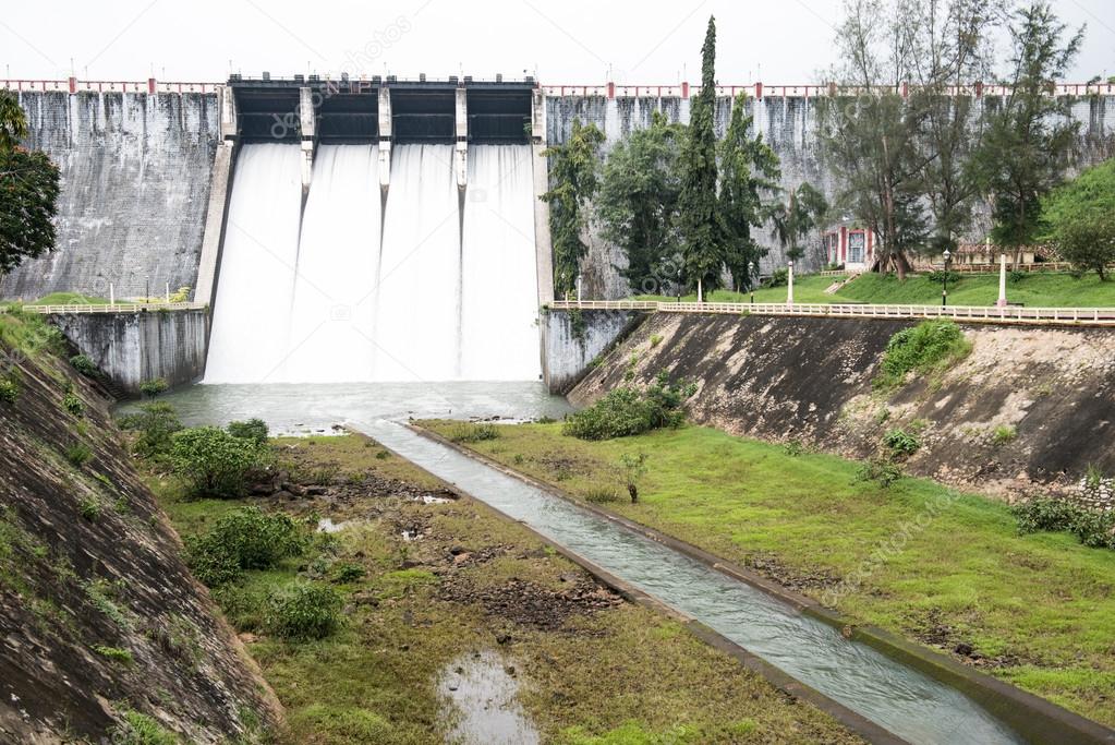 Gigantic Neyyar Dam