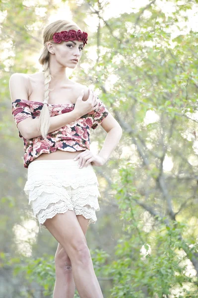 Blonde in Flower Crown — Stock Photo, Image