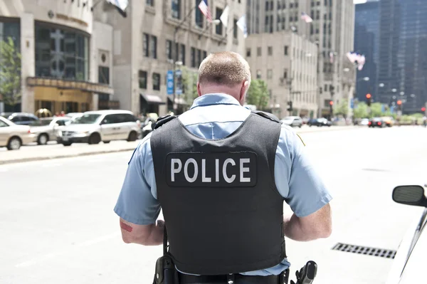 Photo of policeman in Chicago Stok Resim