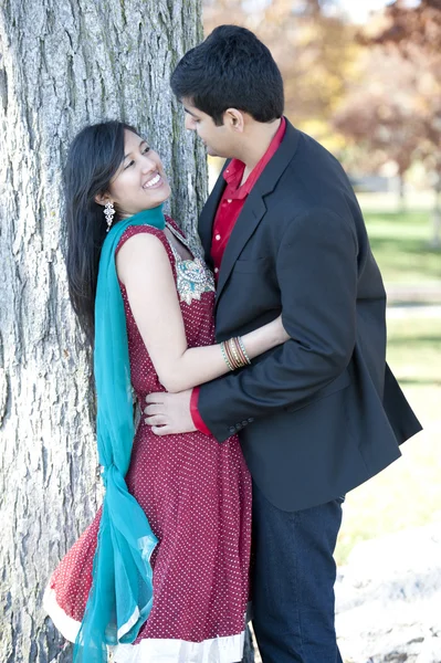 Young Happy Indian Couple — Stock Photo, Image