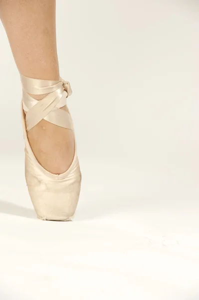 Ballet Shoes in Studio — Stockfoto