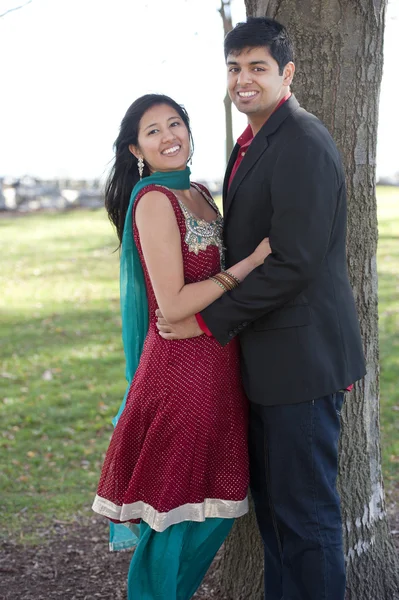 Young Happy Indian Couple — Stock Photo, Image