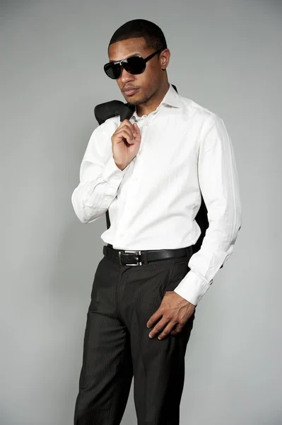 Africano Americano Masculino em um terno — Fotografia de Stock