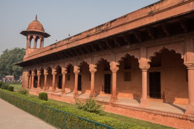 Babür mimarisinde büyük kapı