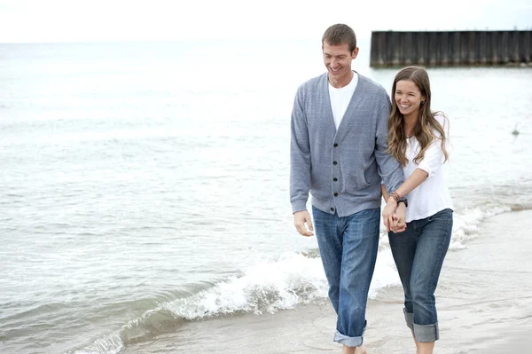 Young Happy Couple — Stock Photo, Image