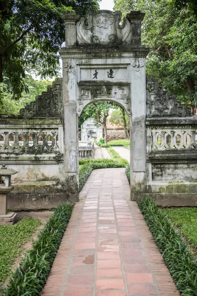 Inside Temple of Literature — стокове фото