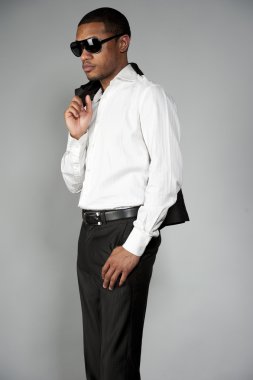 Afro-Amerikan erkek takım elbise