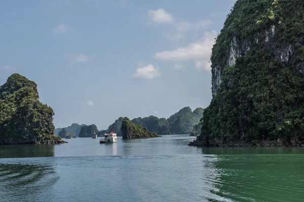 Reizen naar Ha Long Bay — Stockfoto