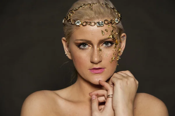 Gold Flakes on Face — Stock Photo, Image