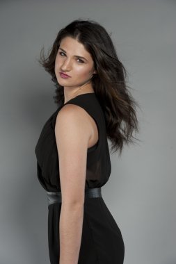 muhteşem genç esmer modeli