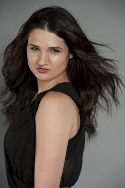 muhteşem genç esmer modeli