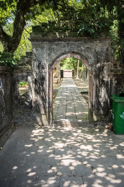 Hoa Lu duvarlarında mimarisi — Stok fotoğraf