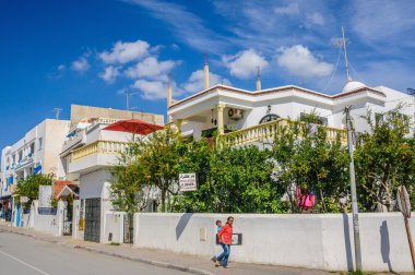 Hammamet, Tunus - Ekim 2014: Gecekondu sokak 6 Ekim 2014 tarihinde kalıntıları ile