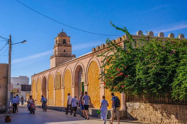 HAMMAMET, TUNÍSIA - Out 2014: Mesquita em El Jem, 7 de outubro de 2014 — Fotografia de Stock