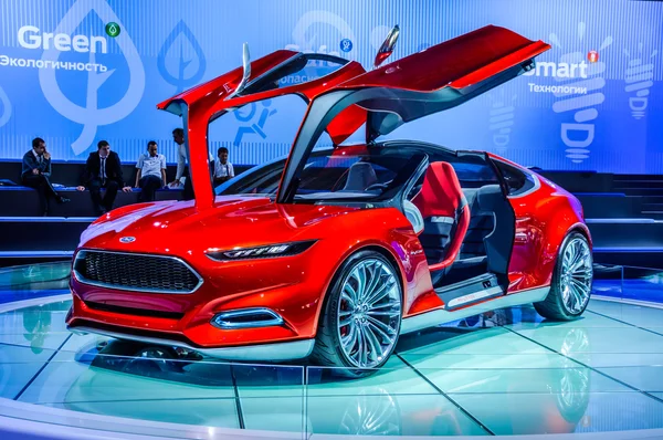 MOSCOW, RUSSIA - AUG 2012: FORD EVOS CONCEPT presented as world premiere at the 16th MIAS (Moscow International Automobile Salon) on August 30, 2012 in Moscow, Russia — Stok fotoğraf