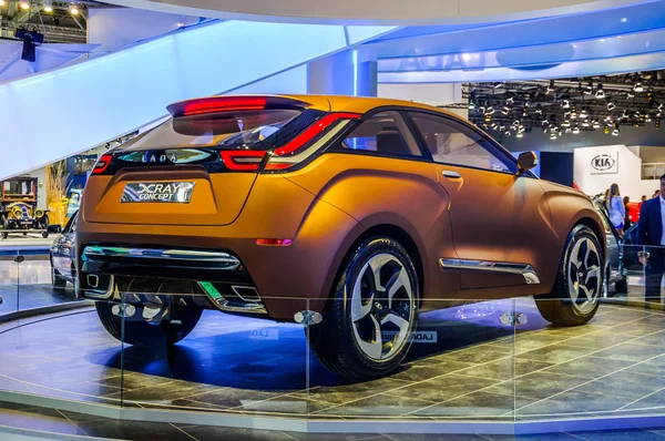 MOSCOW, RUSSIA - AUG 2012: LADA XRAY CONCEPT presented as world premiere at the 16th MIAS (Moscow International Automobile Salon) on August 30, 2012 in Moscow, Russia — Zdjęcie stockowe