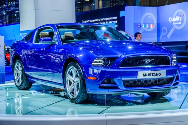 MOSCOW, RUSSIA - AUG 2012: FORD MUSTANG 5TH GENERATION presented as world premiere at the 16th MIAS Moscow International Automobile Salon on August 30, 2012 in Moscow, Russia — Stock Photo, Image