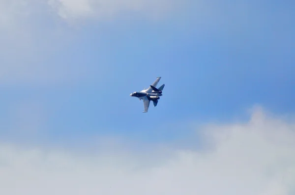 Moskwa, Rosja - Sierpień 2015: samolot myśliwski Su-30 Flanker-C w t — Zdjęcie stockowe