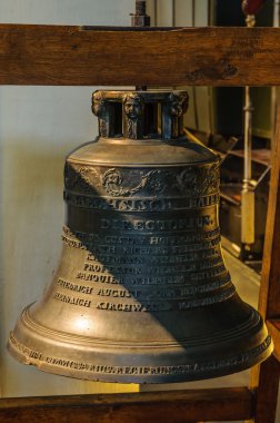DRESDEN, GERMANY - MAI 2015: train station bell in Dresden Trans