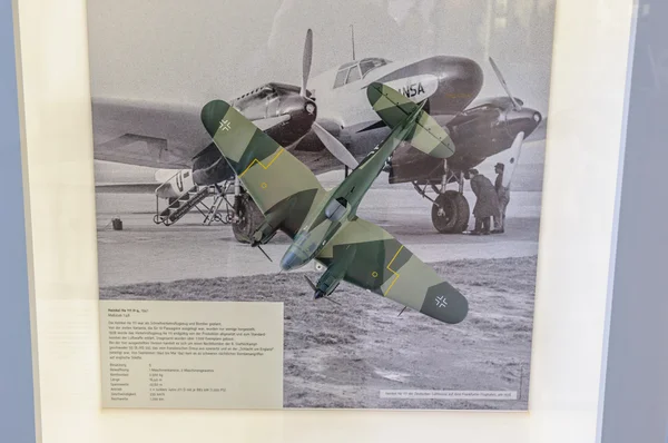 DRESDEN, GERMANY - MAI 2015: бомбардировщик He 111 H-4 1941 в — стоковое фото