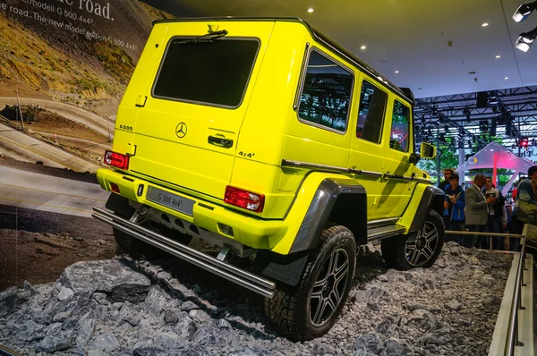 FRANKFURT - SEPT 2015: Mercedes-Benz G 500 apresentado na IAA Inte — Fotografia de Stock