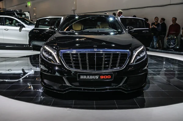 FRANKFURT - SEPT 2015: Brabus Mercedes-Maybach Rocket 900 presen — Stok fotoğraf