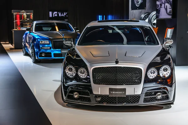 FRANKFURT - SEPTIEMBRE 2015: Presentación de Mansory Bentley Continental GTC — Foto de Stock