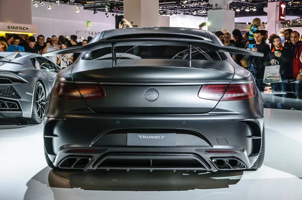 FRANKFURT - SEPT 2015: BLACK EDITION MANSORY Mercedes S Class Co — Zdjęcie stockowe