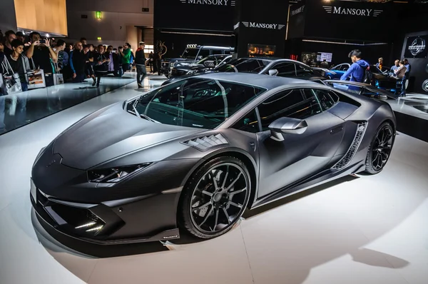 FRANKFURT - SEPTIEMBRE 2015: MANSORIO TOROFEO Lamborghini Huracan prese — Foto de Stock