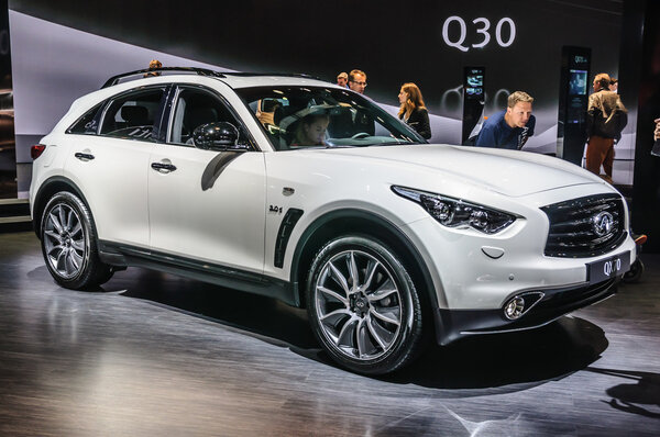 FRANKFURT - SEPT 2015: Infinity QX70 presented at IAA Internatio