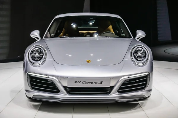 FRANKFURT - SEPT 2015: Porsche 911 991 Carrera S coupé apresentado Fotos De Bancos De Imagens