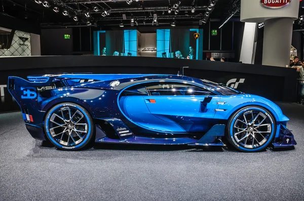 FRANKFURT - SEPTIEMBRE 2015: Bugatti Chiron Visión Gran Turismo presen — Foto de Stock