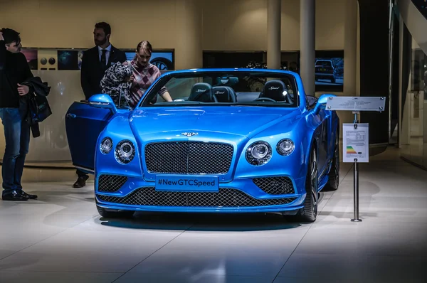 FRANKFURT - SEPTIEMBRE 2015: Bentley Continental GT Speed presentado en — Foto de Stock