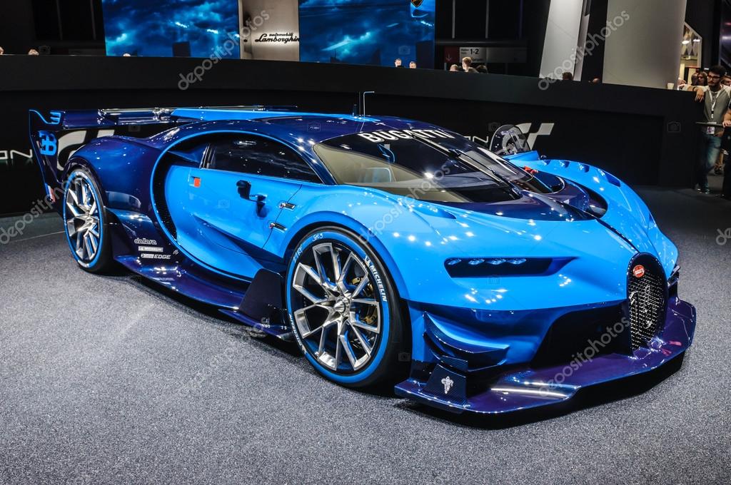 FRANKFURT - SEPTIEMBRE 2015: Bugatti Chiron Visión Gran Turismo presen