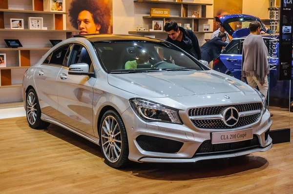 FRANCESCO - SET 2015: Mercedes-Benz CLA 200 coupé presentato a — Foto Stock