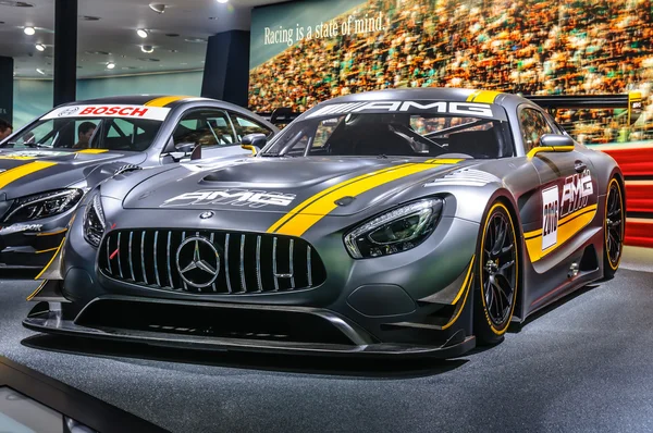FRANKFURT - SEPT 2015: Mercedes-AMG C 63 DTM Coupe presented at — Zdjęcie stockowe