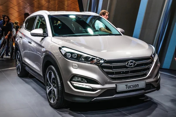 FRANKFURT - SEPT 2015: Hyundai Tucson presented at IAA Internati — Stock Photo, Image