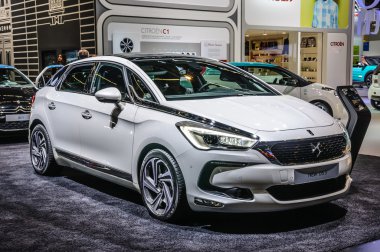 FRANKFURT - SEPT 2015: Citroen DS 5 presented at IAA Internation