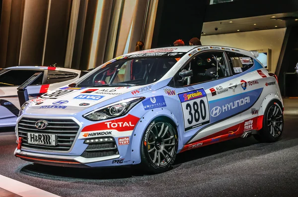 FRANKFURT - SEPT 2015: Hyundai i30 VLN rally WRC presented at IA — Stock Photo, Image