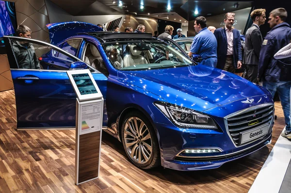 FRANKFURT - SEPT 2015: Hyundai Genesis presented at IAA Internat — Stock fotografie