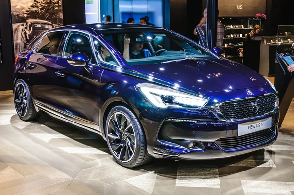 FRANKFURT - SEPT 2015: Citroen DS 5 presented at IAA Internation — Stock Fotó